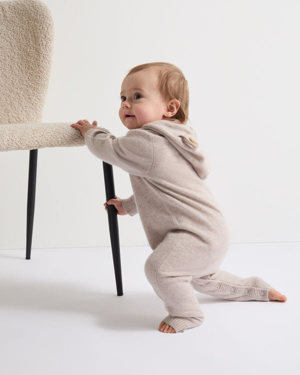 N.Peal Bear Cashmere Sleepsuit Light Oatmeal Brown