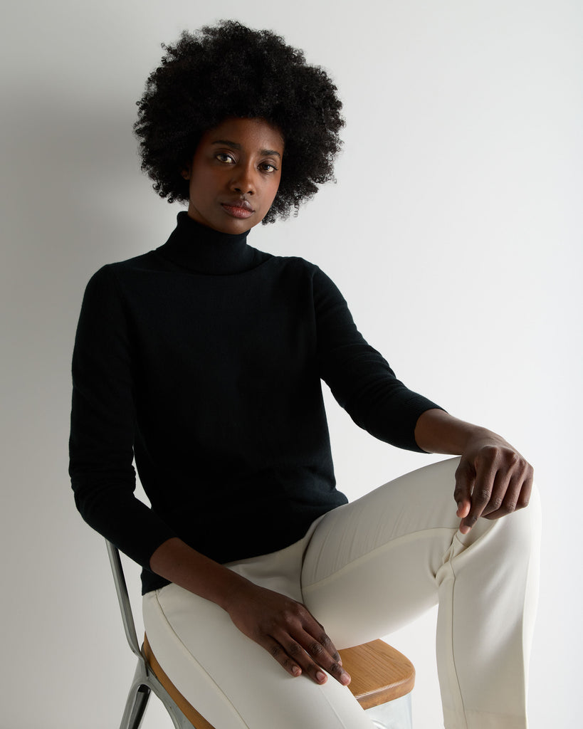 Women's Luna Roll Neck Cashmere Jumper Black | N.Peal