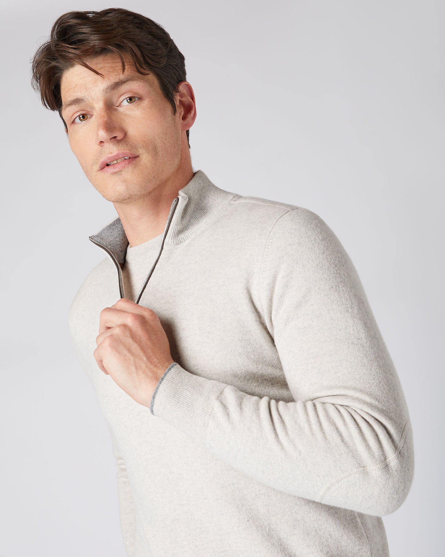 Men's The Carnaby Half Zip Cashmere Jumper Pebble Grey N.Peal
