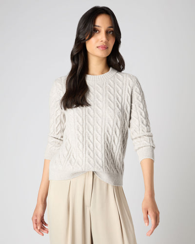 N.Peal Women's Round Neck Cable Cashmere Jumper Pebble Grey