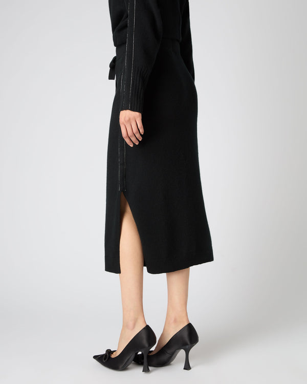 N.Peal Women's Metal Trim Cashmere Skirt Black