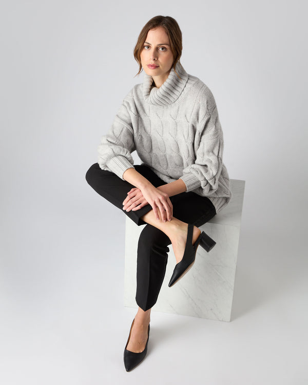 N.Peal Women's Chunky Cable Roll Neck Cashmere Jumper Fumo Grey