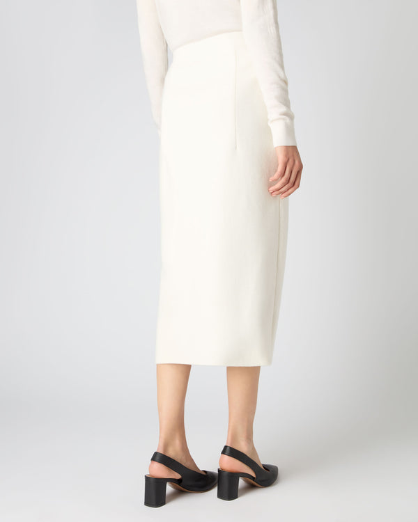 N.Peal Women's Button Through Cashmere Skirt New Ivory White