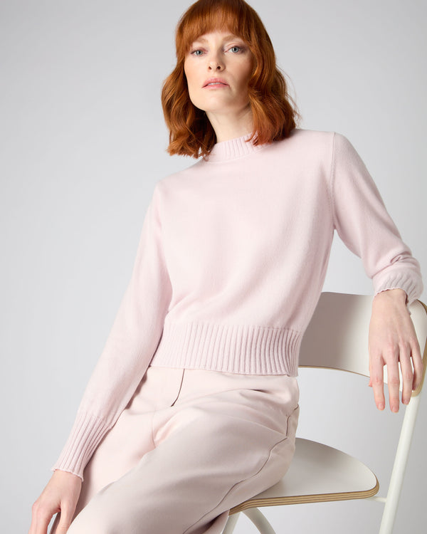 N.Peal Women's Crop Fitted Cashmere Jumper Quartz Pink