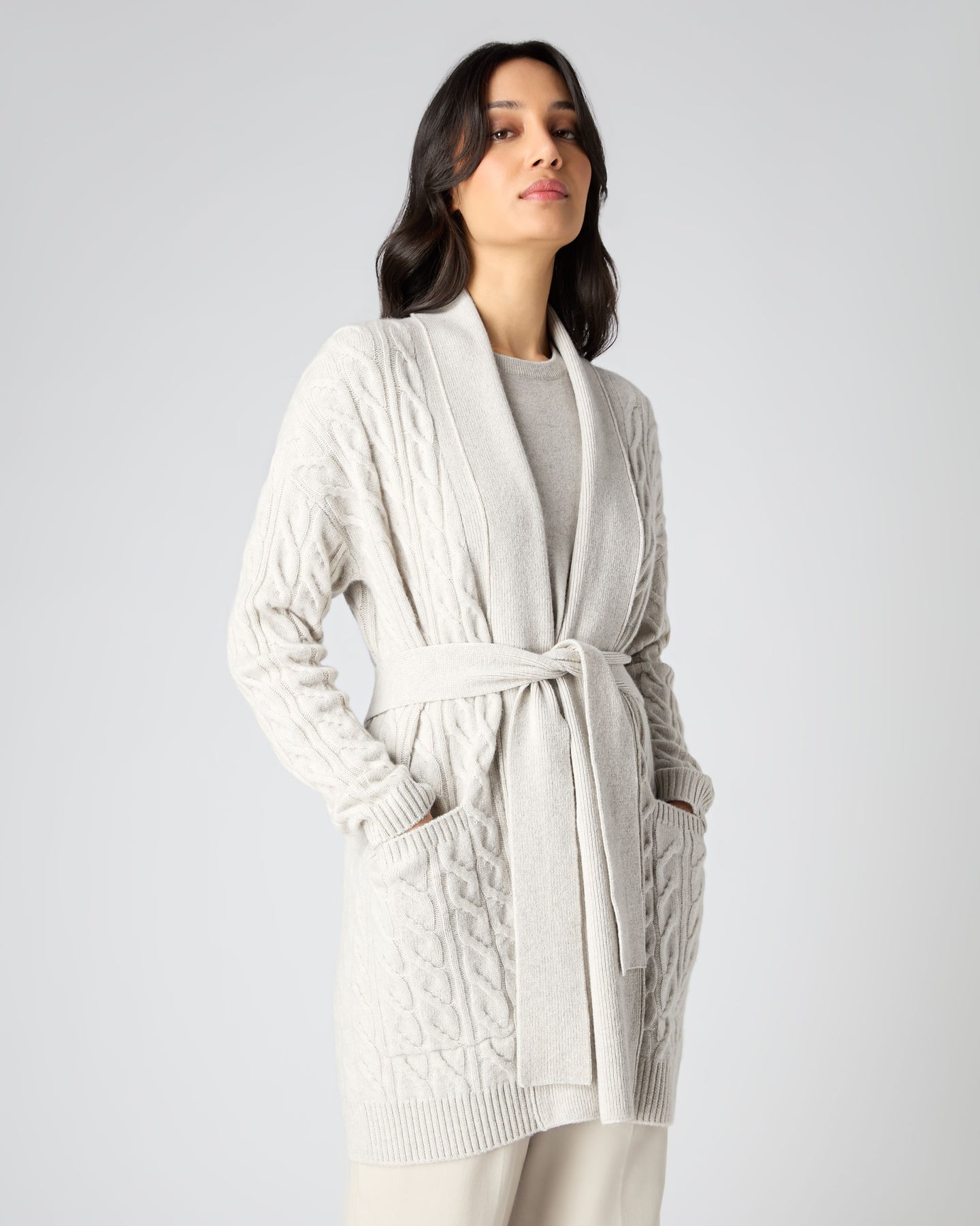 Women's Cable Belted Cashmere Cardigan Pebble Grey | N.Peal