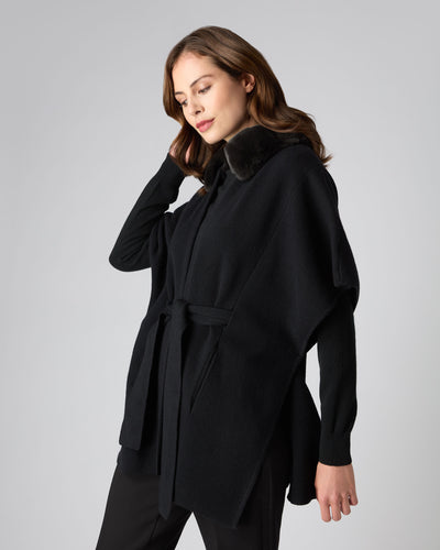 N.Peal Women's Cashmere Cape With Fur Collar Black