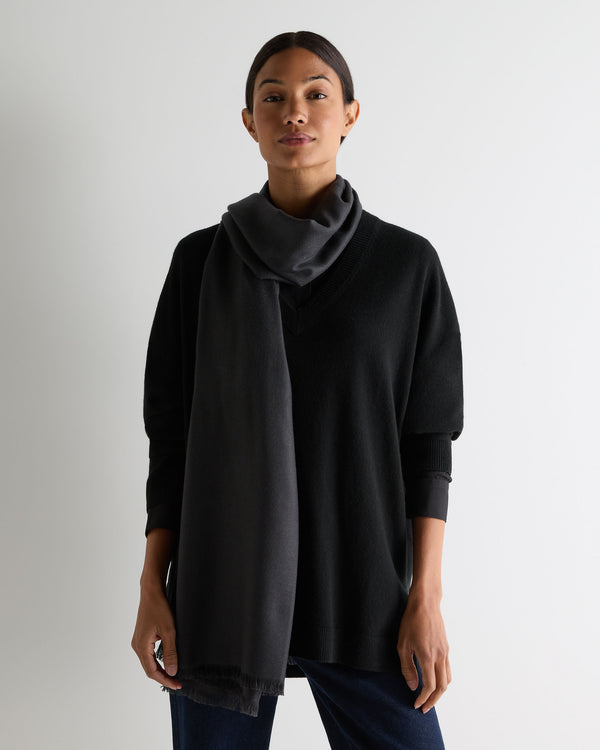 N.Peal Women's Pashmina Cashmere Shawl Deep Charcoal Grey