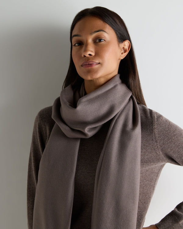 N.Peal Women's Pashmina Cashmere Shawl Otter Brown