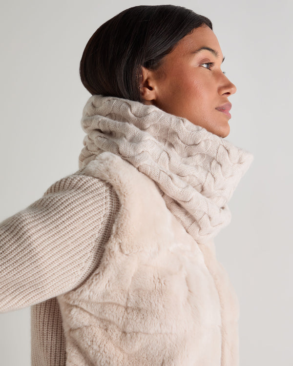 N.Peal Unisex Cable Cashmere Snood Ecru White