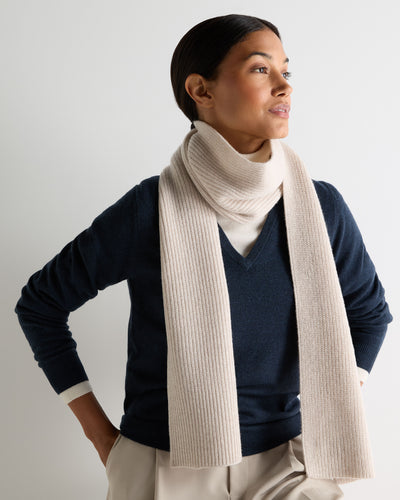 N.Peal Women's Ribbed Cashmere Scarf With Lurex Ecru White Sparkle