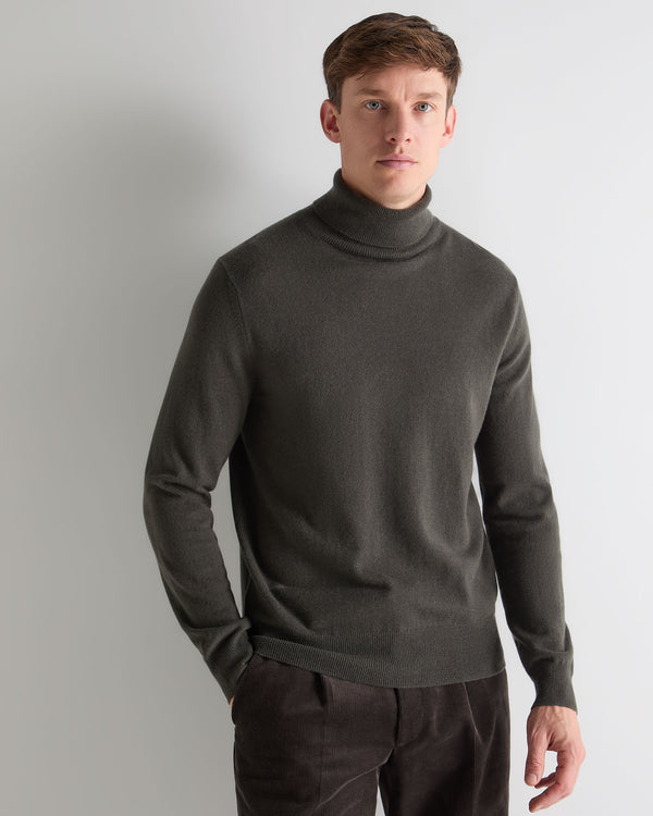 N.Peal Men's Trafalgar Roll Neck Cashmere Jumper Arabica Khaki Green