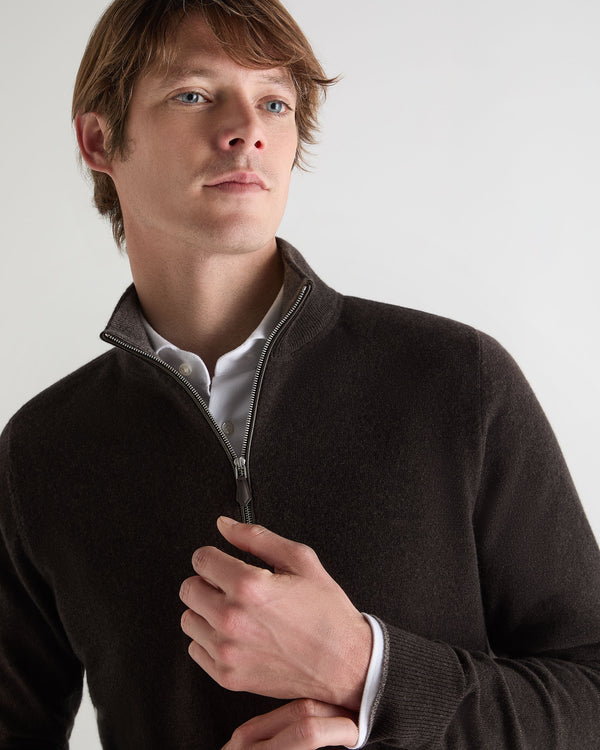 N.Peal Men's Carnaby Half Zip Cashmere Jumper Chocolate Brown