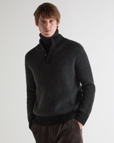 N.Peal Men's Moss Stitch Half Button Cashmere Jumper Black