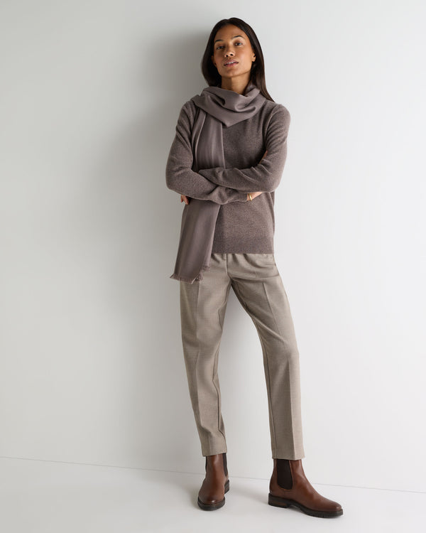 N.Peal Women's Evie Classic Round Neck Cashmere Jumper Otter Brown