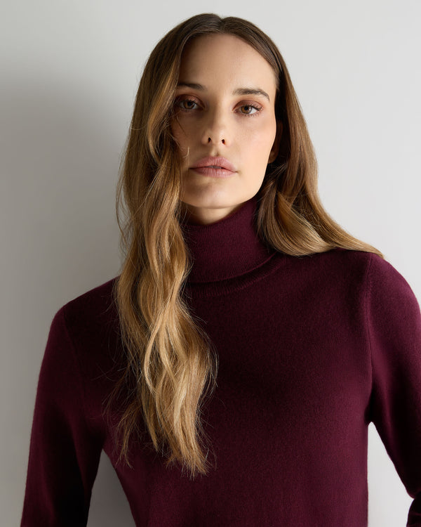 N.Peal Women's Luna Roll Neck Cashmere Jumper Bordeaux Red