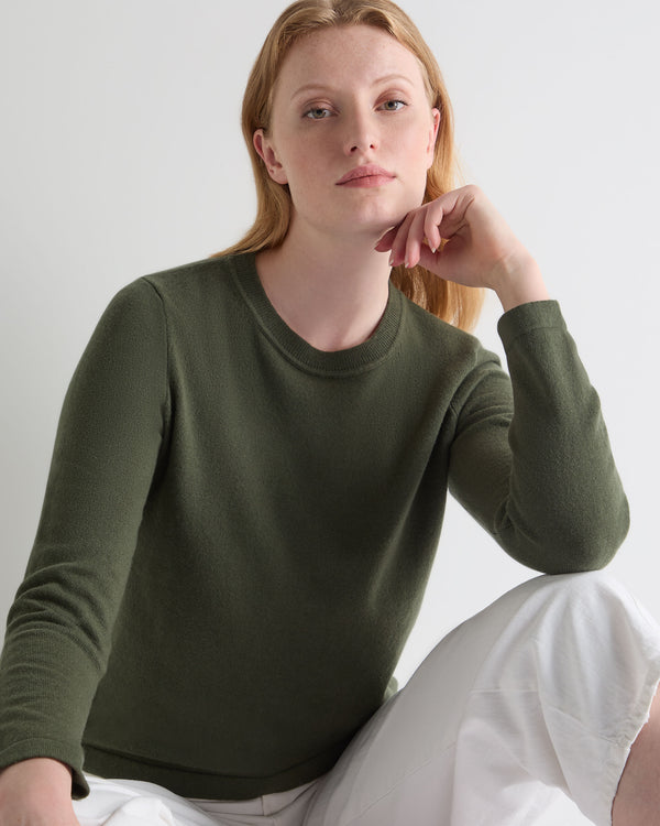 N.Peal Women's Hallie Round Neck Cashmere Jumper Army Green