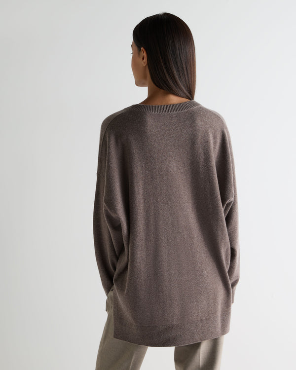 N.Peal Women's Longline V Neck Cashmere Jumper Otter Brown