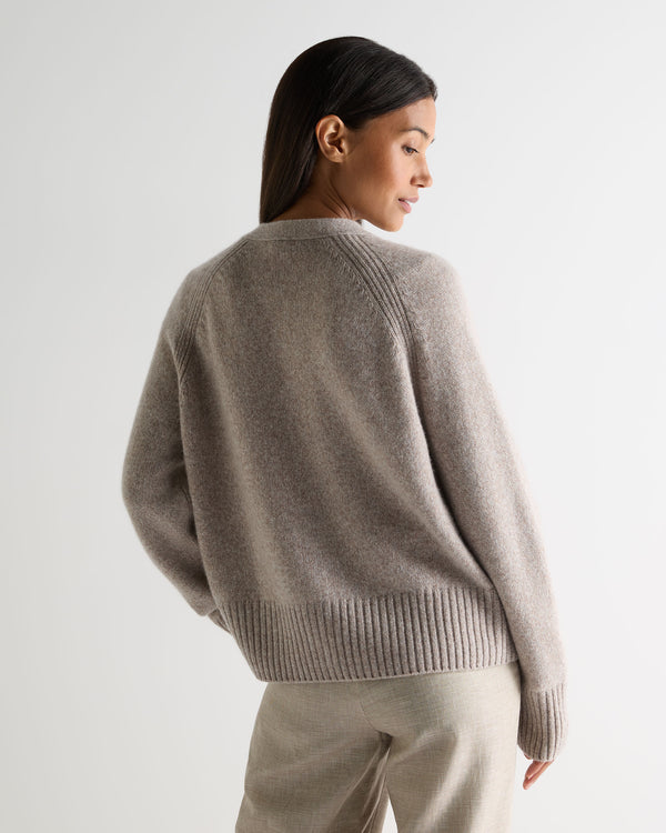 N.Peal Women's Relaxed V Neck Cashmere Cardigan Basilica Beige Brown Marl