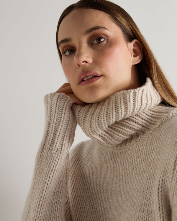 N.Peal Women's Hazel Hand Knit Cashmere Jumper Ecru White