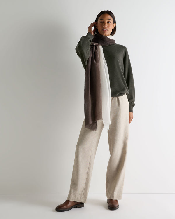 N.Peal Women's Oversized Round Neck Cashmere Jumper Arabica Khaki Green