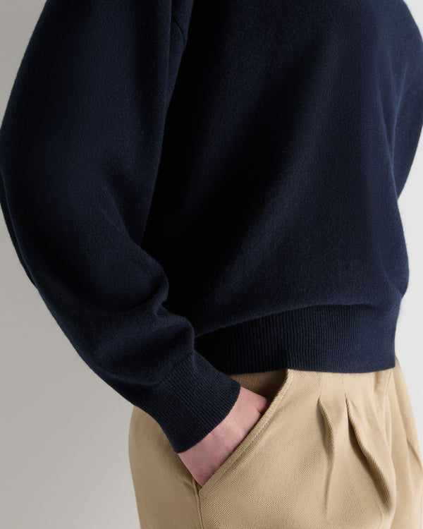 Women's Oversized Round Neck Cashmere Jumper Navy Blue