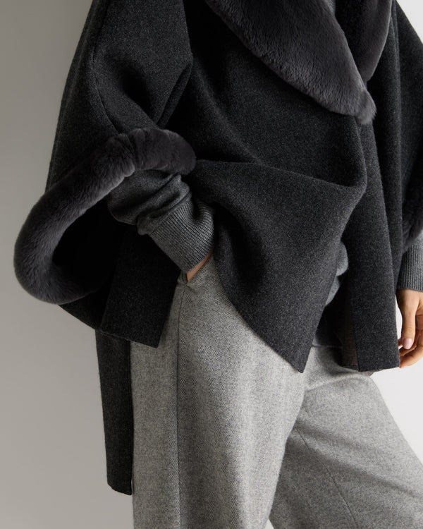 N.Peal Women's Double Face Fur Cape Dark Graphite Grey