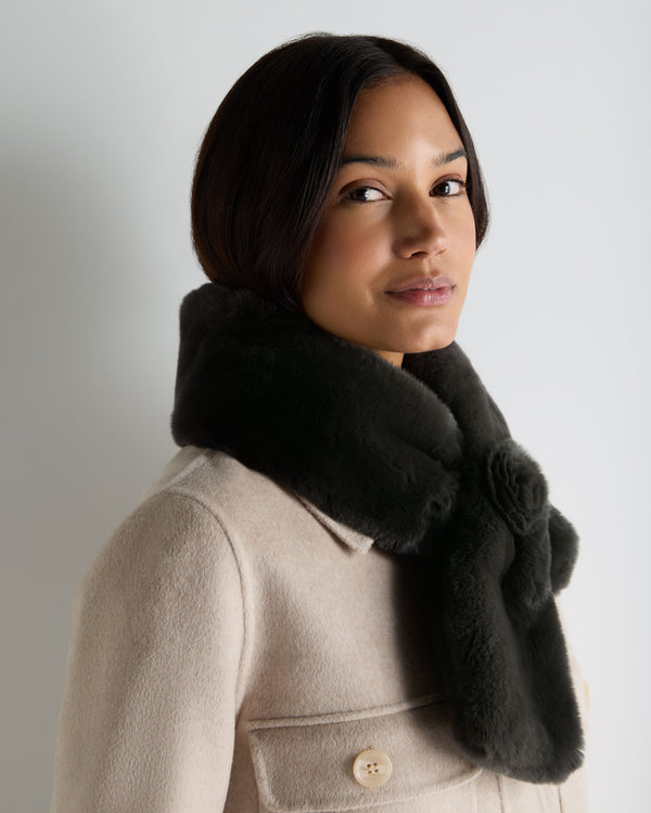 Women's Fur Neck Warmer  3