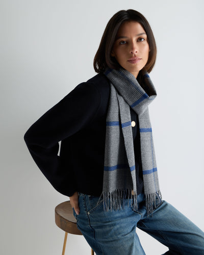 N.Peal Unisex Cashmere Check Scarf Grey + Navy