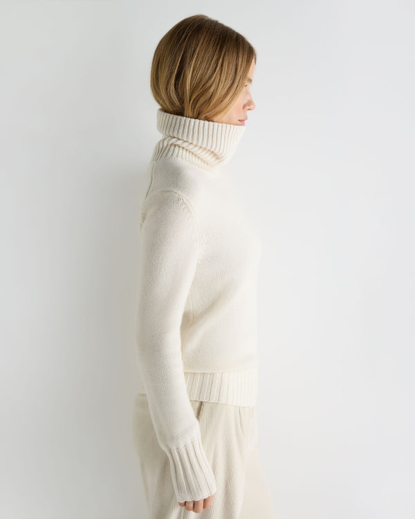 Women's Hazel Chunky Roll Neck Cashmere Jumper 6