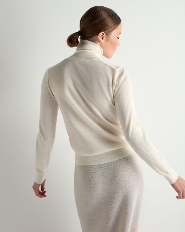 Women's Margot Superfine Cashmere Roll Neck Jumper 4