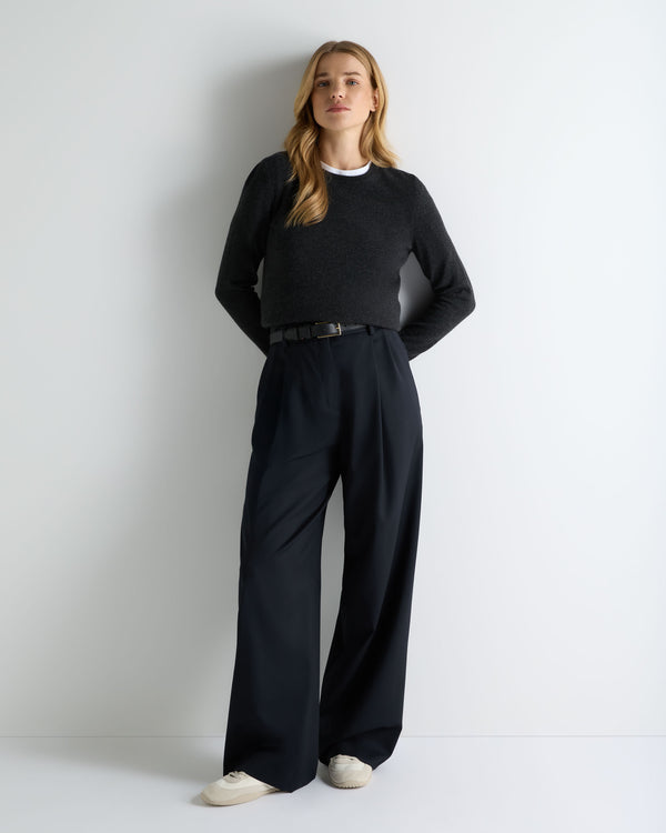 Women's Evie Classic Round Neck Cashmere Jumper 3