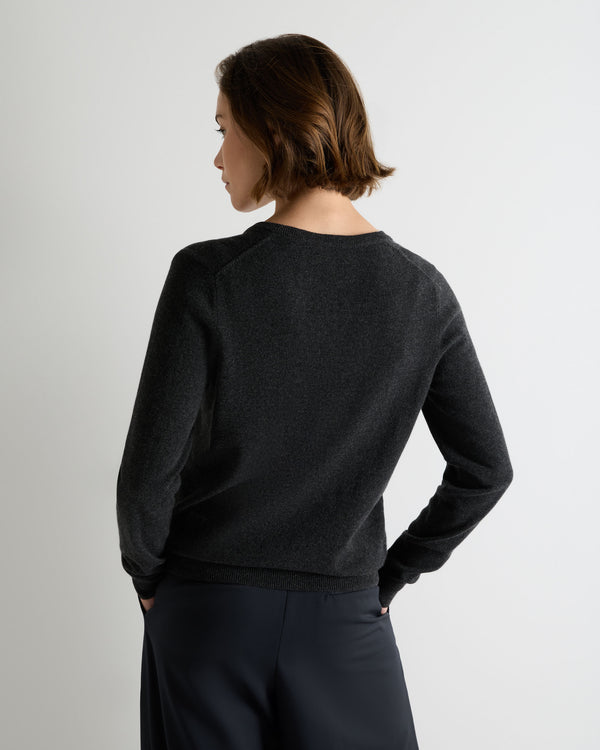 Women's Phoebe V Neck Cashmere Jumper 4
