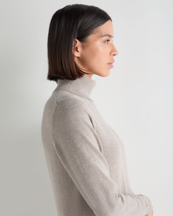 Women's Luna Roll Neck Cashmere Jumper 7
