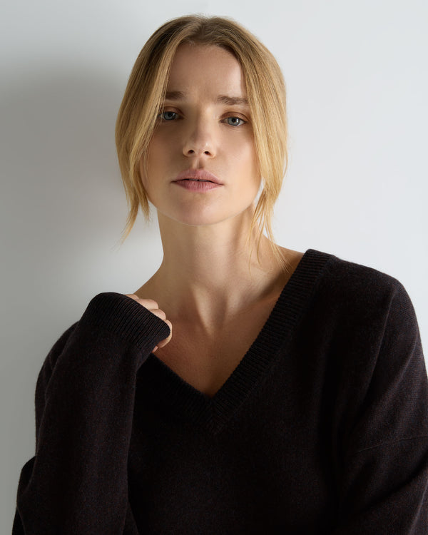 Women's Longline V Neck Cashmere Jumper 5