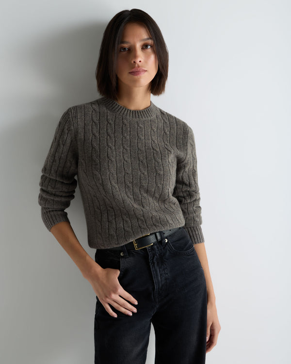 Women's Adelyn Cable Round Neck Cashmere Jumper 1