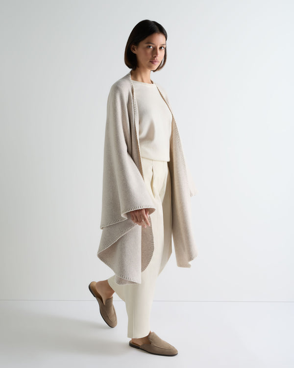 N.Peal Women's Herringbone Cashmere Cape Sand Brown