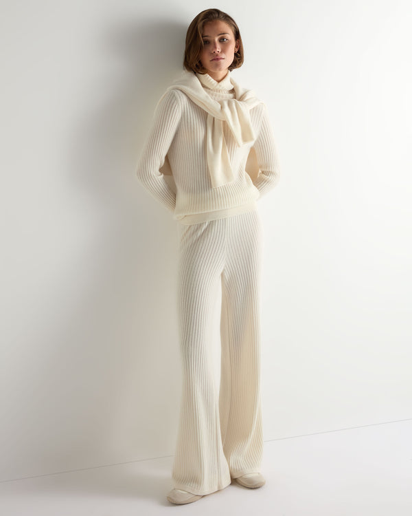 N.Peal Women's Roll Neck Cashmere Jumper New Ivory White