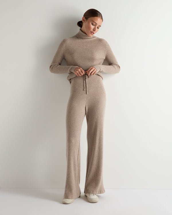 Women's Roll Neck Cashmere Jumper 7
