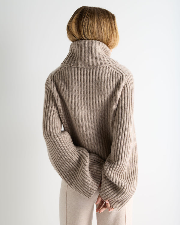 Women's Ribbed Bell Sleeve Cashmere Jumper 4