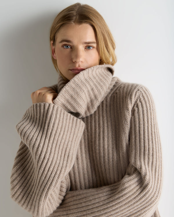 Women's Ribbed Bell Sleeve Cashmere Jumper 5