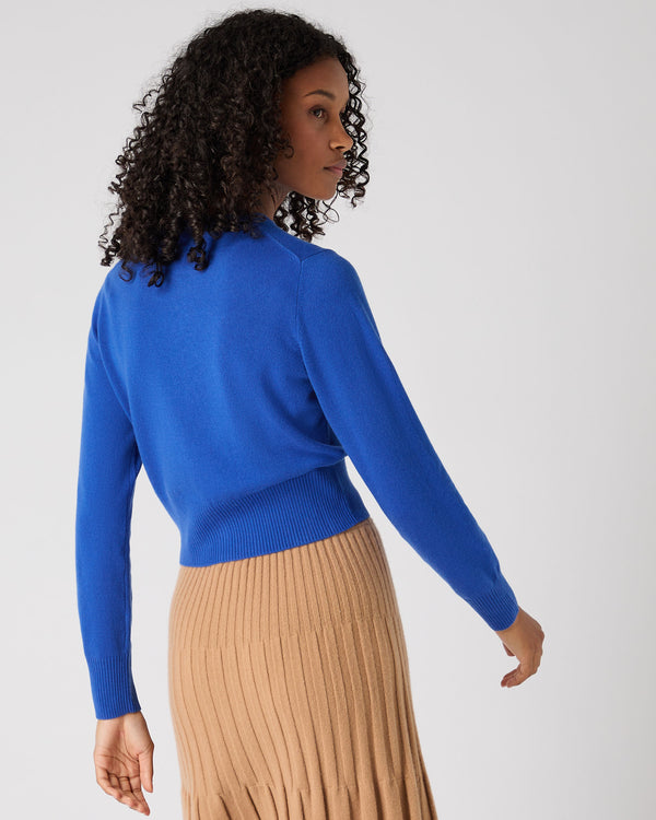 N.Peal Women's Ivy Cropped Cashmere Cardigan Sonic Blue