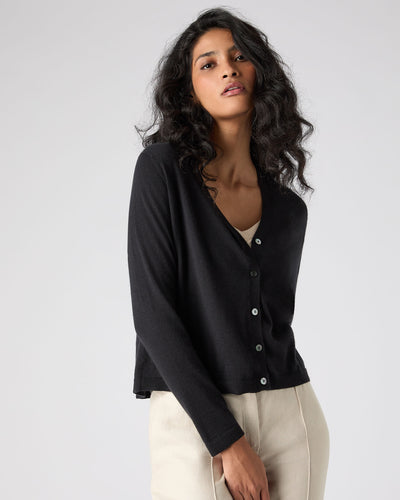 N.Peal Women's Superfine Cashmere V Neck Cardigan Black