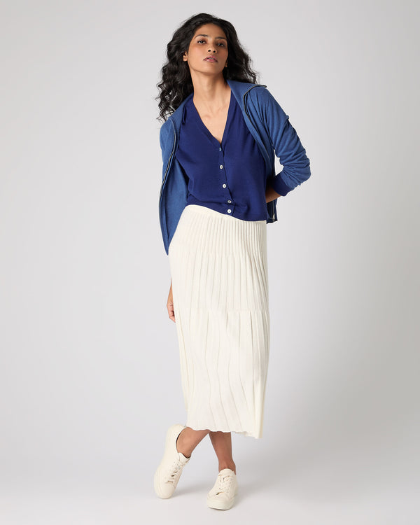 N.Peal Women's Superfine Cashmere V Neck Cardigan Indigo Blue