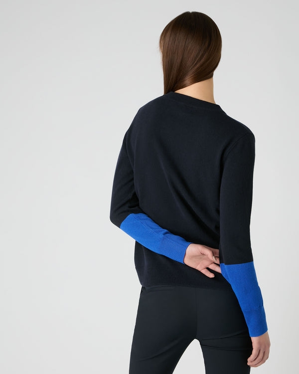 N.Peal Women's Relaxed Round Neck Cashmere Jumper Navy Blue