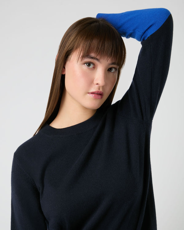 N.Peal Women's Relaxed Round Neck Cashmere Jumper Navy Blue