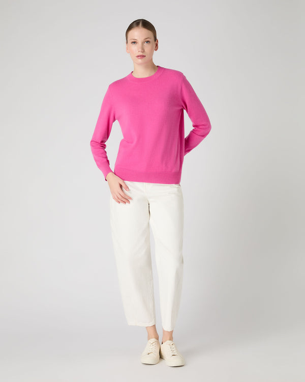 N.Peal Women's Relaxed Round Neck Cashmere Jumper Vibrant Pink