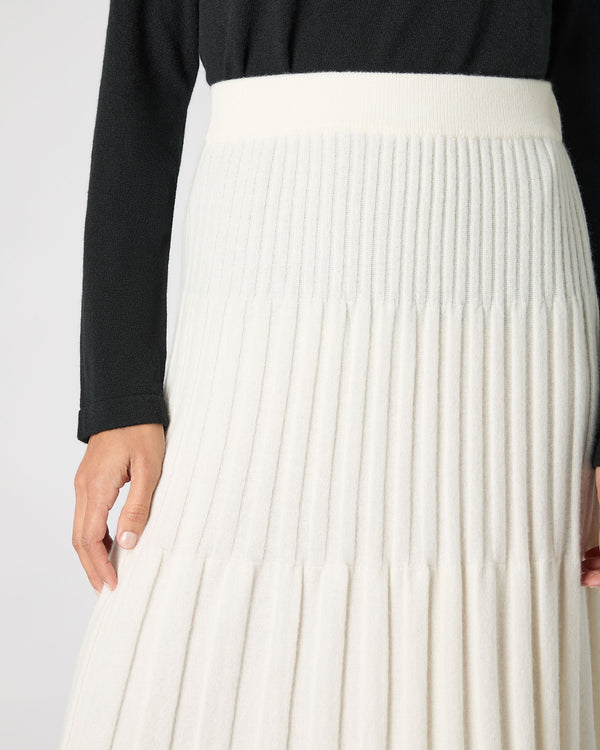 N.Peal Women's Cashmere Ribbed Skirt New Ivory White