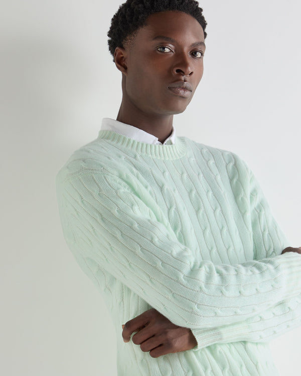 N.Peal Men's Thames Cable Round Neck Cashmere Jumper Mint Green