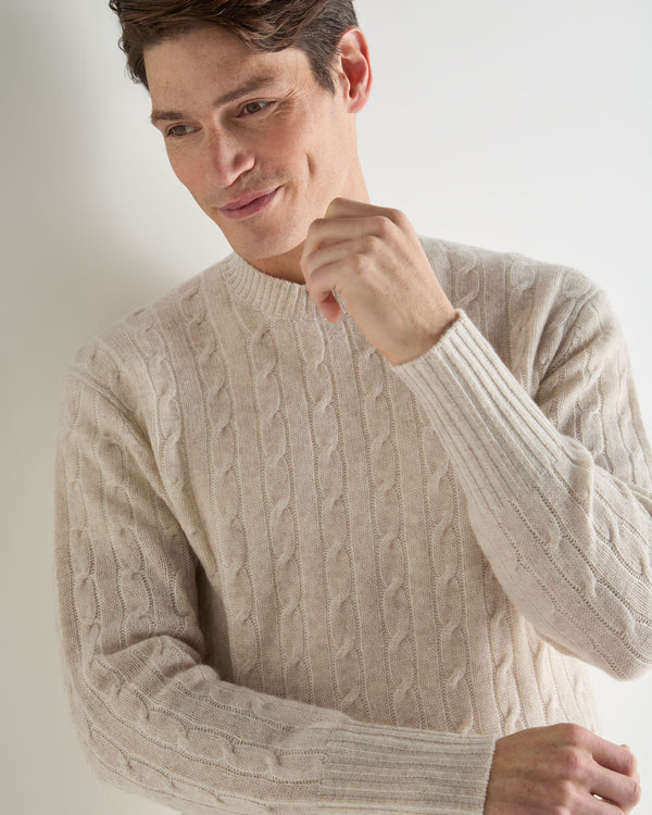 N.Peal Men's Thames Cable Round Neck Cashmere Jumper Sand Brown