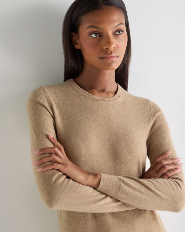 N.Peal Women's Evie Classic Round Neck Cashmere Jumper Cappuccino Brown